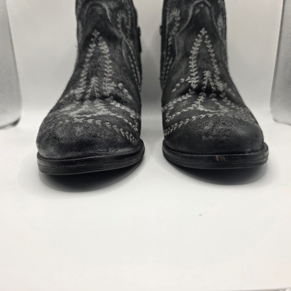 STERLING RIVER Leather Ankle Cowboy Boots Gray Embroidered Vines Women Size 10M - Picture 3 of 9